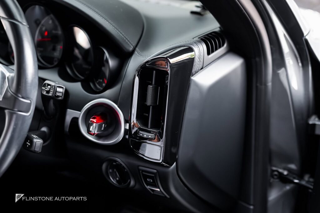 PORSCHE Cayenne 958 big full-view screen Touch Screen: sharp screen beautiful easy to use with