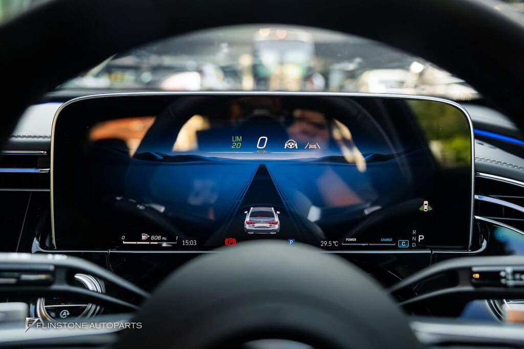 W214 E-Class อะไหล่แท้ Mercedes-Benz สั่งตรงจากโรงงาน เพื่อให้มั่นใจในมาตรฐาน