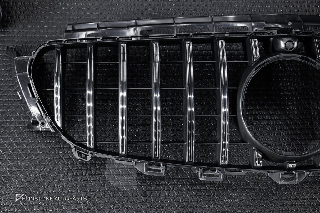 Mercedes-Benz C238 E-Class Coupe GT Panamericana Front Grille + Carbon Fiber Side Mirror