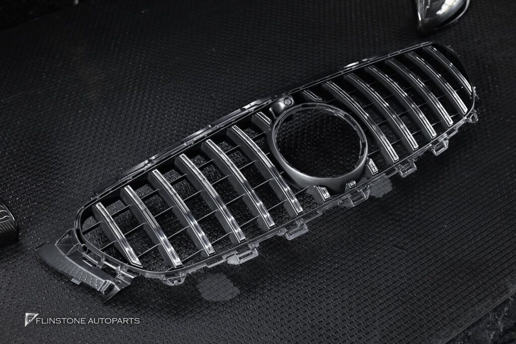 Mercedes-Benz C238 E-Class Coupe GT Panamericana Front Grille + Carbon Fiber Side Mirror