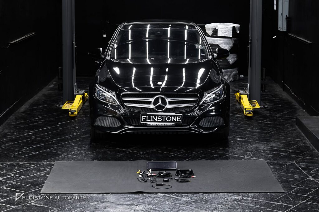 Mercedes-Benz W205-C205 C-Class missing a big full-view screen 12.3 inch + RAM 8 GB + ROM 256 GB (fast powerful