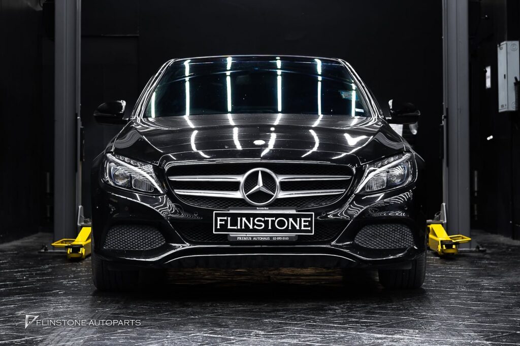 Mercedes-Benz W205-C205 C-Class missing a big full-view screen 12.3 inch + RAM 8 GB + ROM 256 GB (fast powerful