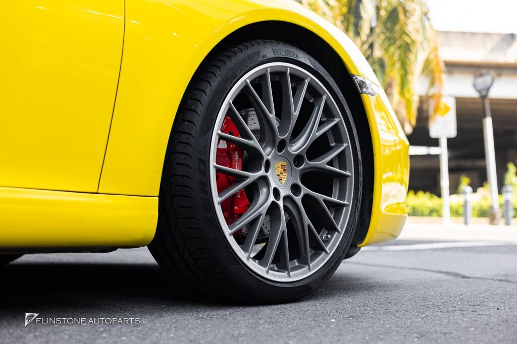 PORSCHE 991.1 – 991.2 Genuine RS Spyder Wheel with Tyre