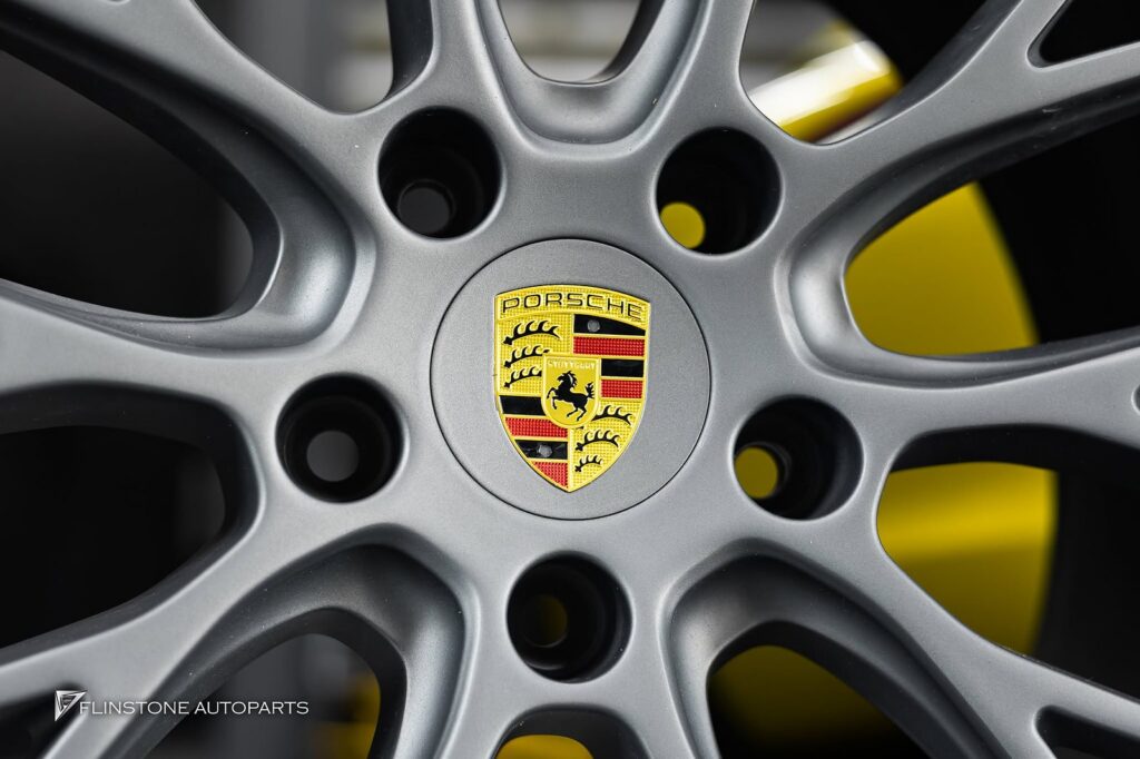 PORSCHE 991.1 – 991.2 Genuine RS Spyder Wheel with Tyre