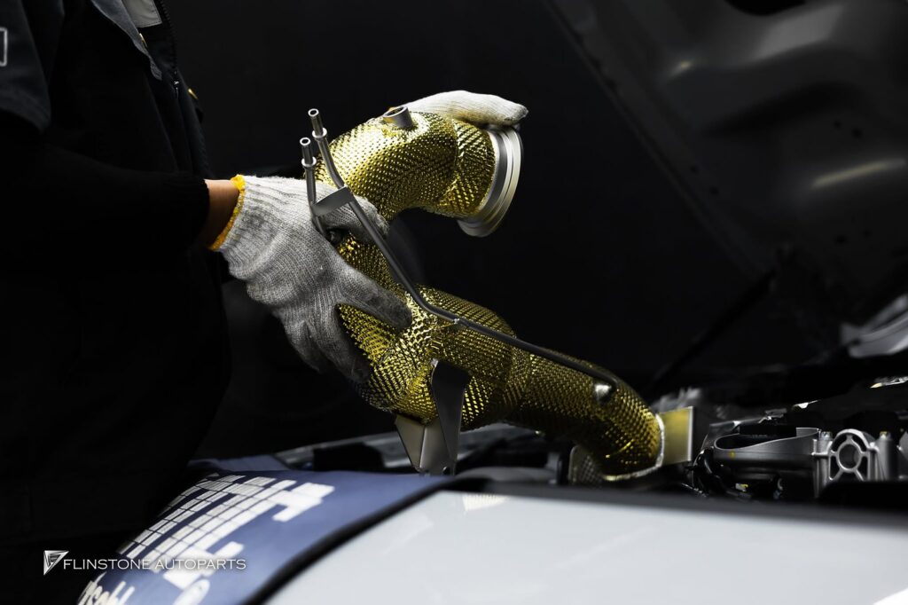 Mercedes-Benz C236 CLE-Class Coupe เต็มระบบชุดท่อ IPE ที่มาพร้อม Downpipe