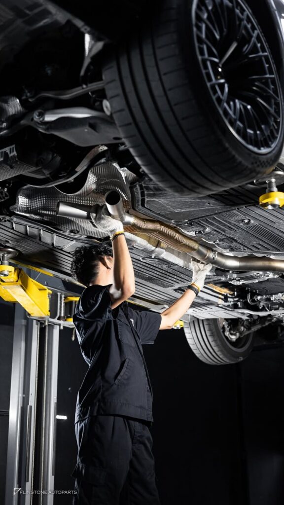 Mercedes-Benz C236 CLE-Class Coupe เต็มระบบชุดท่อ IPE ที่มาพร้อม Downpipe