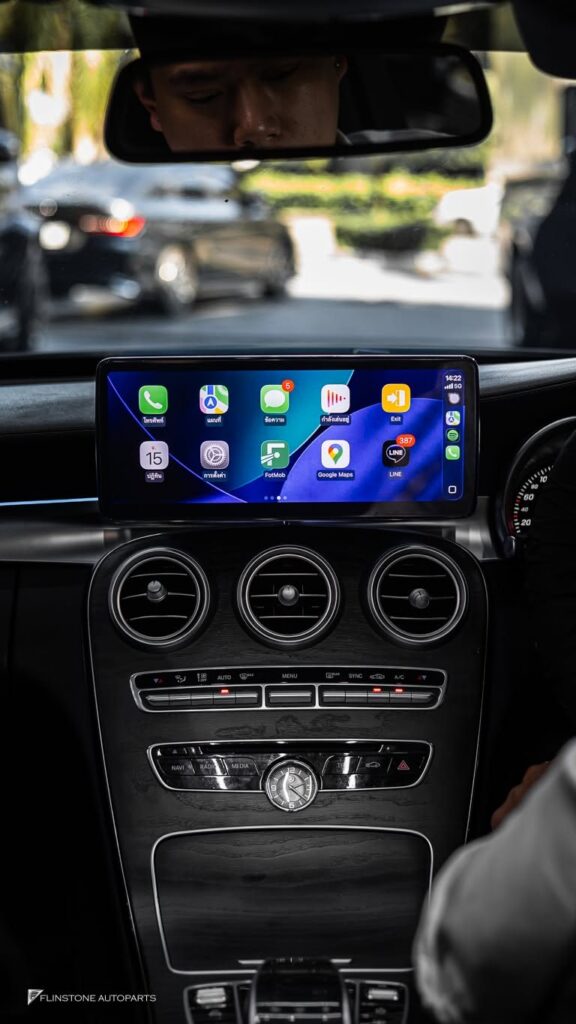 Mercedes-Benz cutting-edge upgrade for W205 C-Class with the screen set Android the top spec