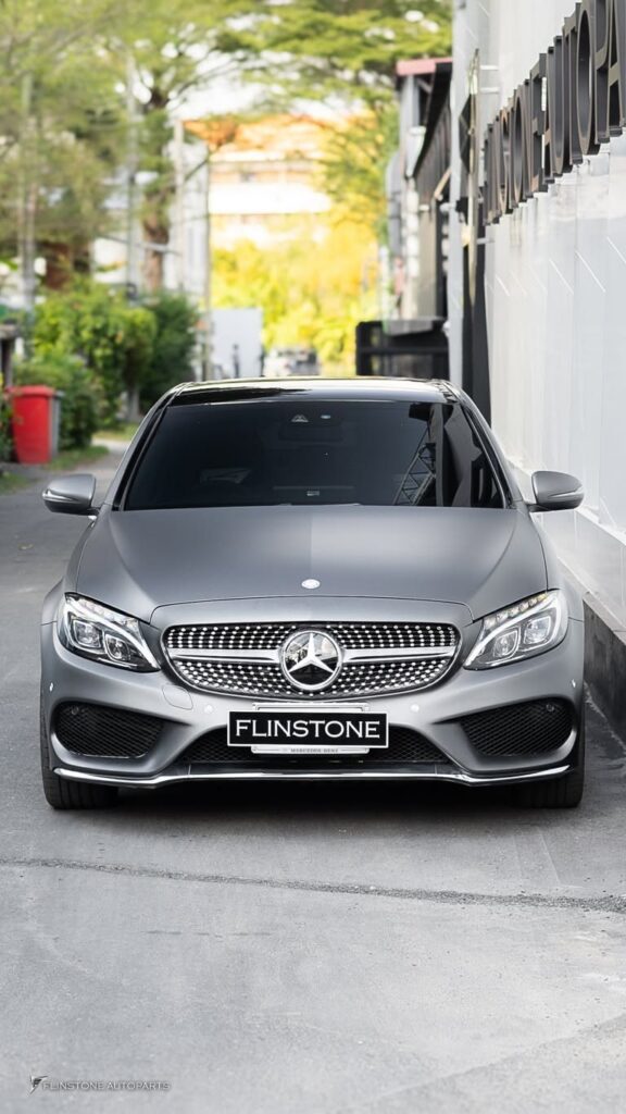 Mercedes-Benz cutting-edge upgrade for W205 C-Class with the screen set Android the top spec