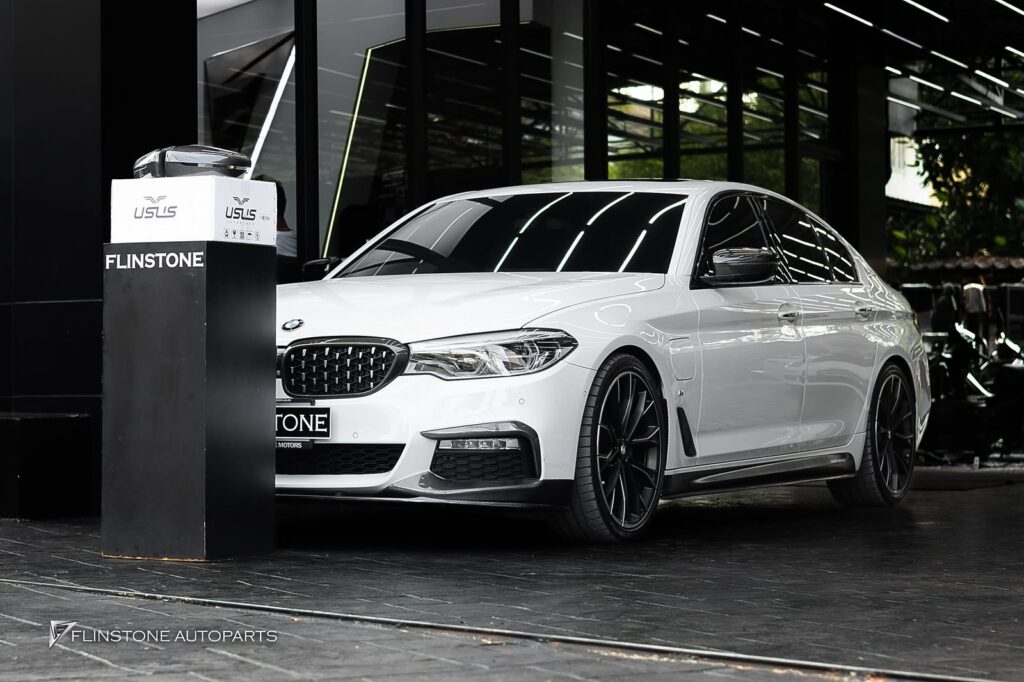 BMW G30 – F90 2024+ production technology at the level of Supercar: this piece is made with Autoclave