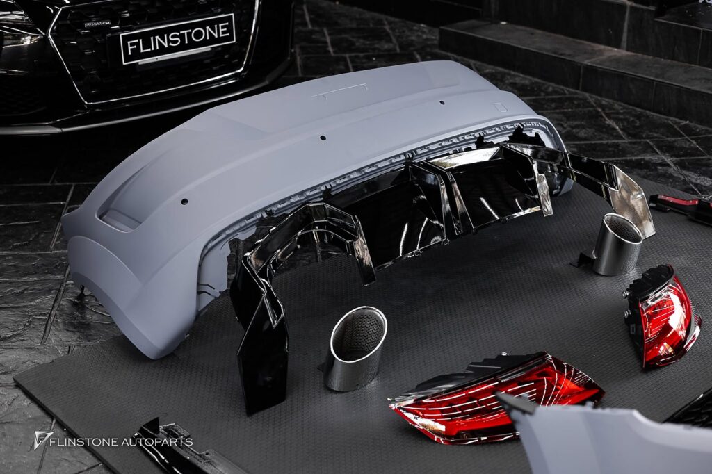 เข้าใหม่สำหรับ AUDI TT MK3 ที่เตรียมติดตั้งชุดแต่ง TTRS