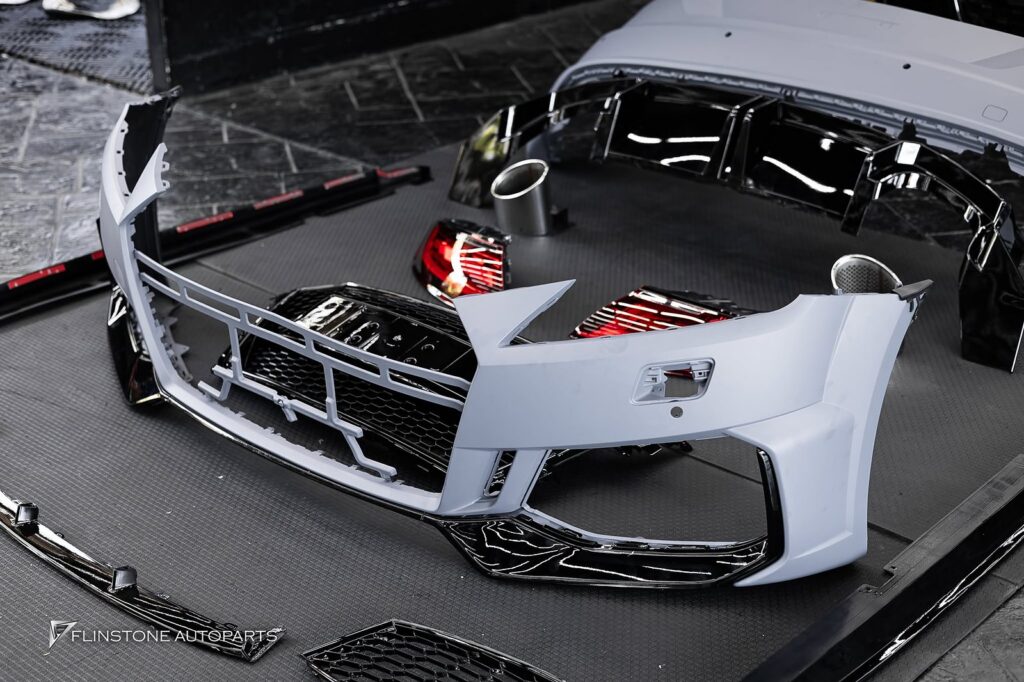 เข้าใหม่สำหรับ AUDI TT MK3 ที่เตรียมติดตั้งชุดแต่ง TTRS