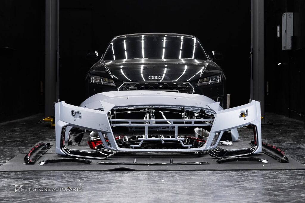 เข้าใหม่สำหรับ AUDI TT MK3 ที่เตรียมติดตั้งชุดแต่ง TTRS