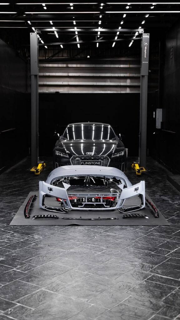 เข้าใหม่สำหรับ AUDI TT MK3 ที่เตรียมติดตั้งชุดแต่ง TTRS