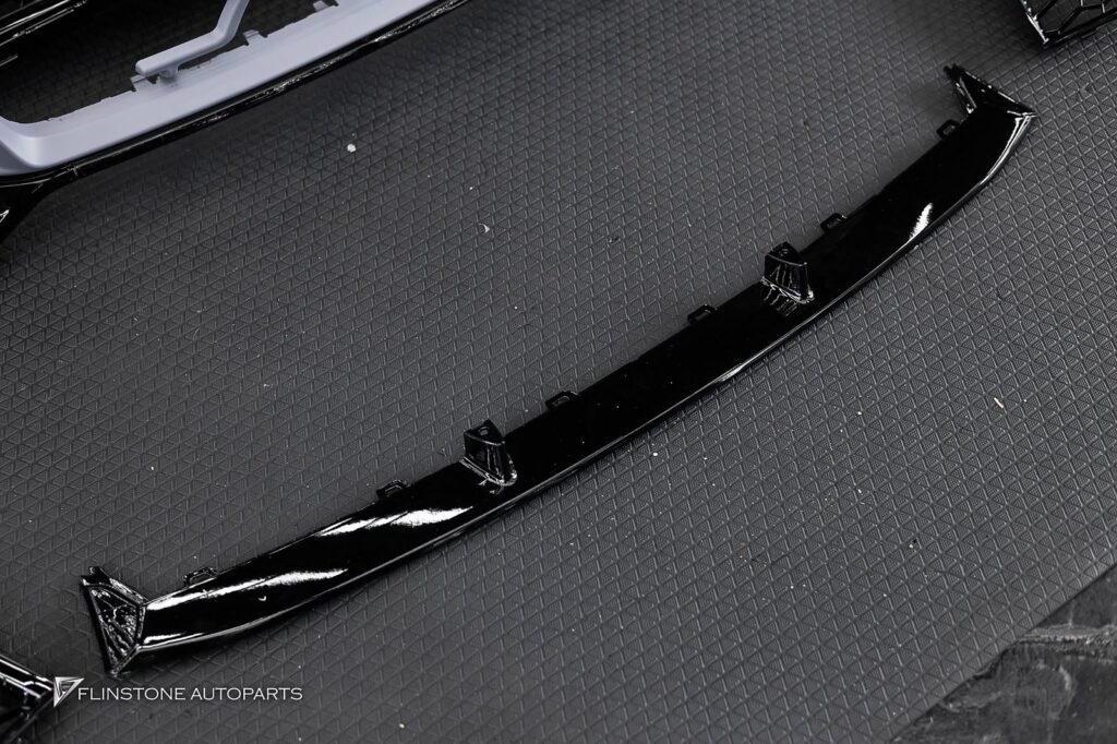 เข้าใหม่สำหรับ AUDI TT MK3 ที่เตรียมติดตั้งชุดแต่ง TTRS