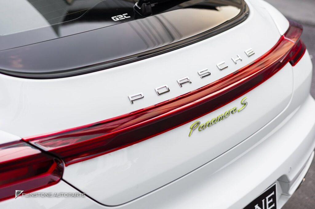 PORSCHE 970 Panamera LED 2025 Style Taillamp + Dual Screen Android Display