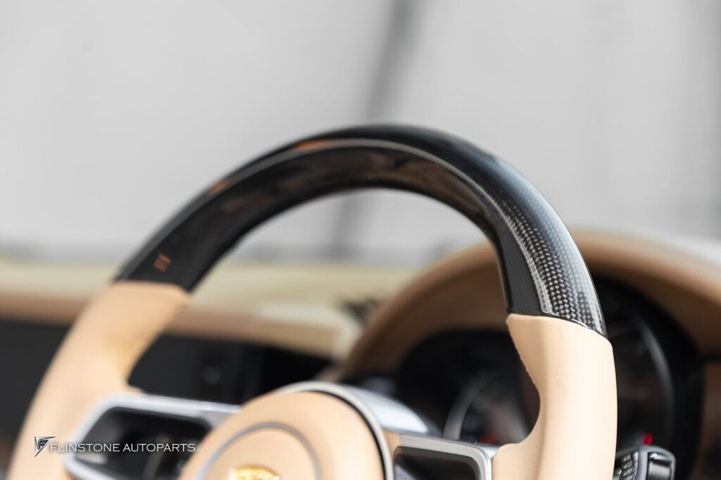 PORSCHE Cayenne 958 Dual Screen Display + Digital Center Console