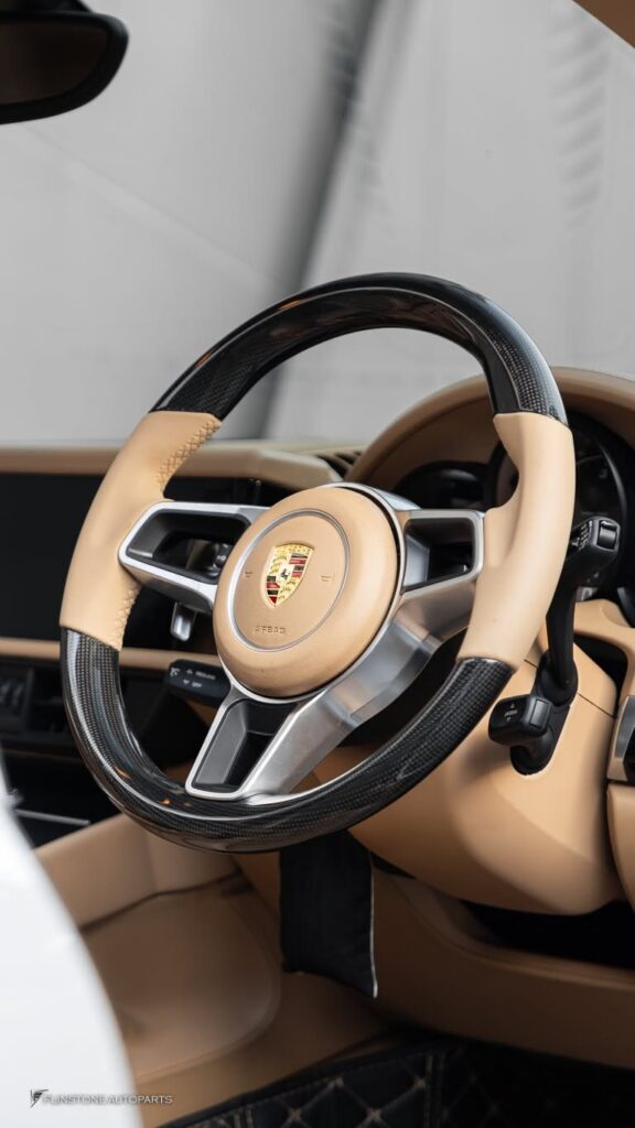 PORSCHE Cayenne 958 Dual Screen Display + Digital Center Console