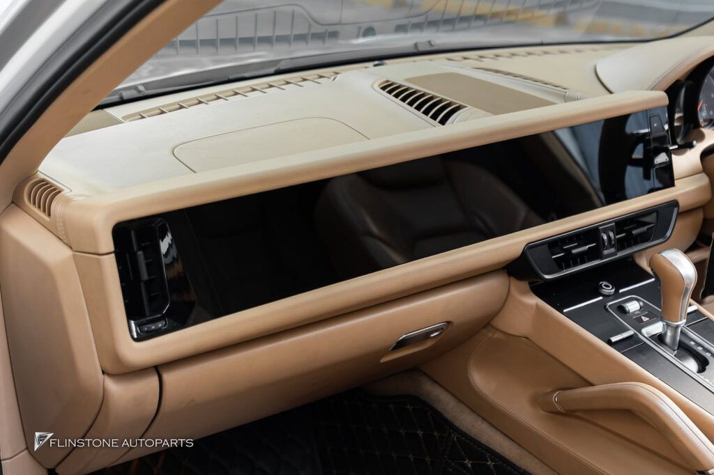 PORSCHE Cayenne 958 Dual Screen Display + Digital Center Console
