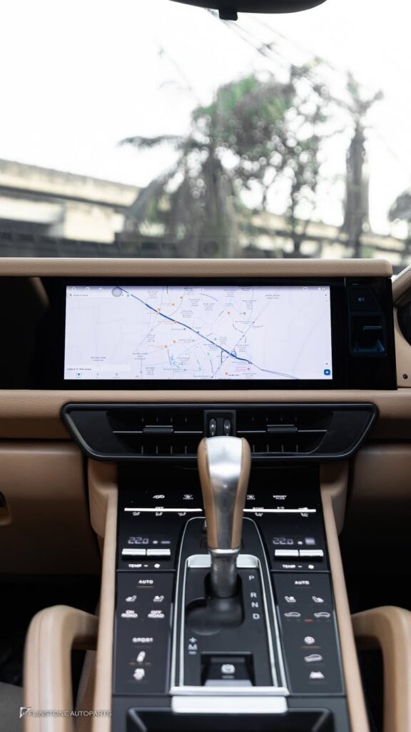 PORSCHE Cayenne 958 Dual Screen Display + Digital Center Console