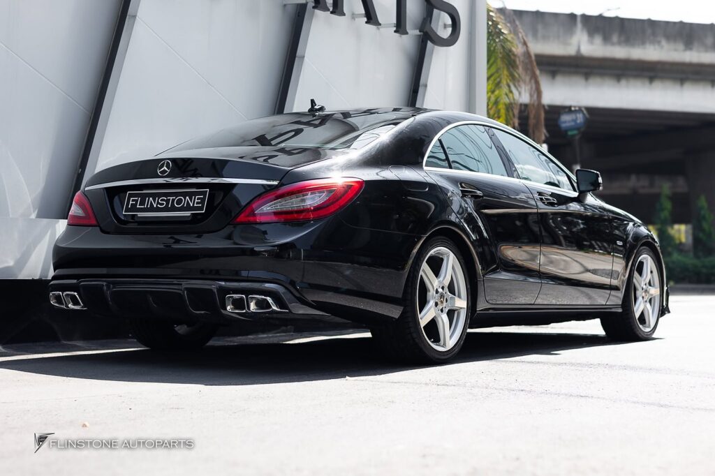 Mercedes-Benz W218 CLS-Class Coupe CLS63 AMG Facelift Style Front Bumper + GT Panamericana