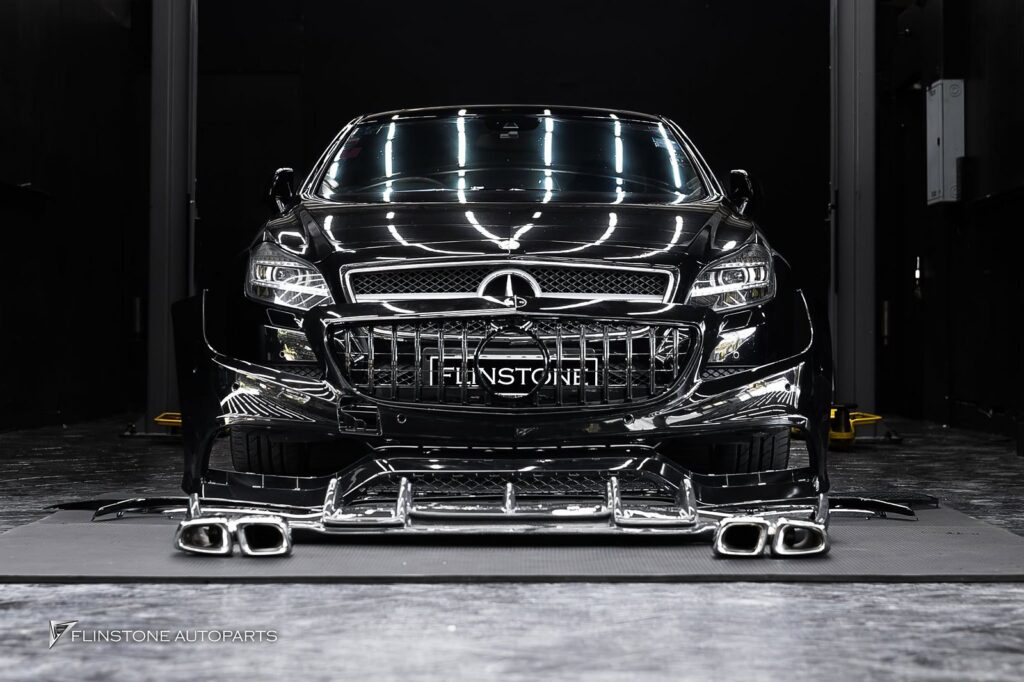 Mercedes-Benz W218 CLS-Class Coupe CLS63 AMG Facelift Style Front Bumper + GT Panamericana