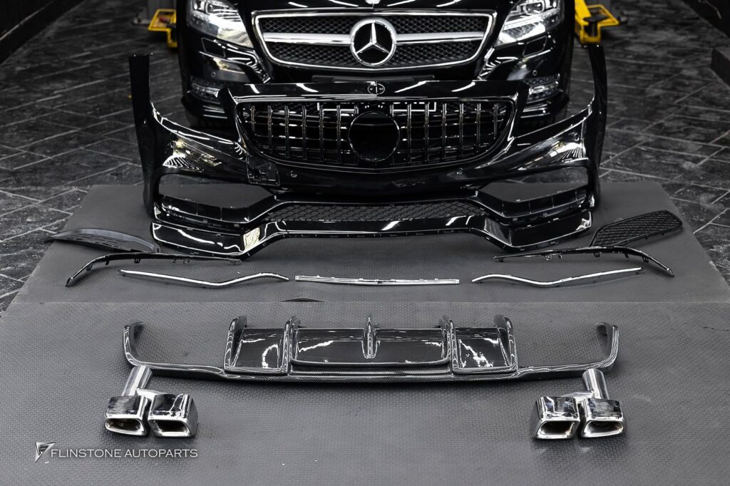 Mercedes-Benz W218 CLS-Class Coupe CLS63 AMG Facelift Style Front Bumper + GT Panamericana