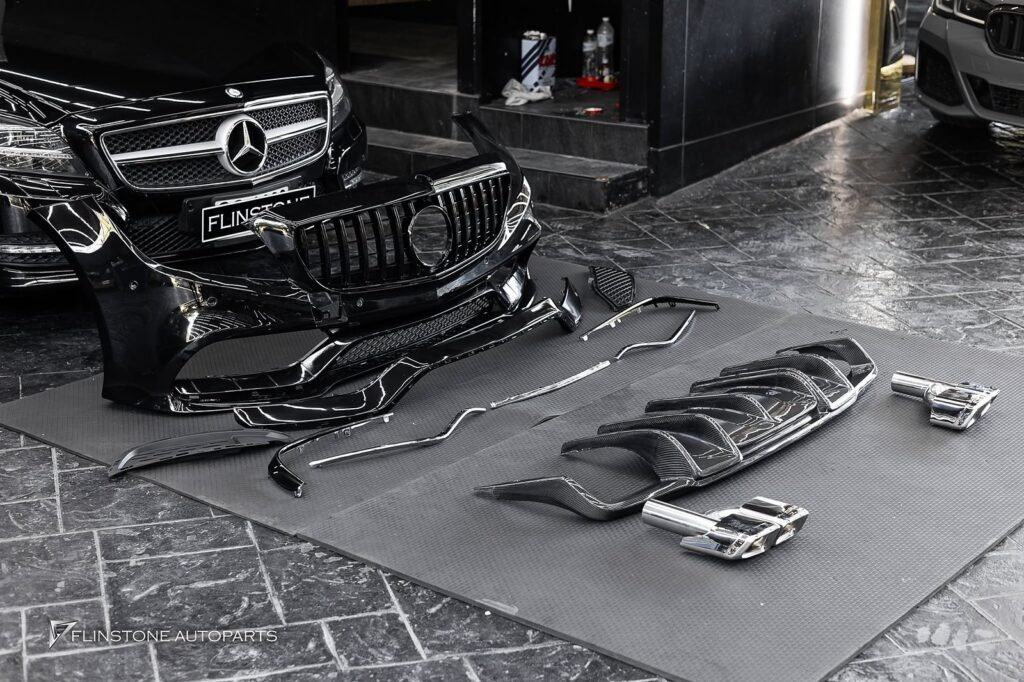 Mercedes-Benz W218 CLS-Class Coupe CLS63 AMG Facelift Style Front Bumper + GT Panamericana
