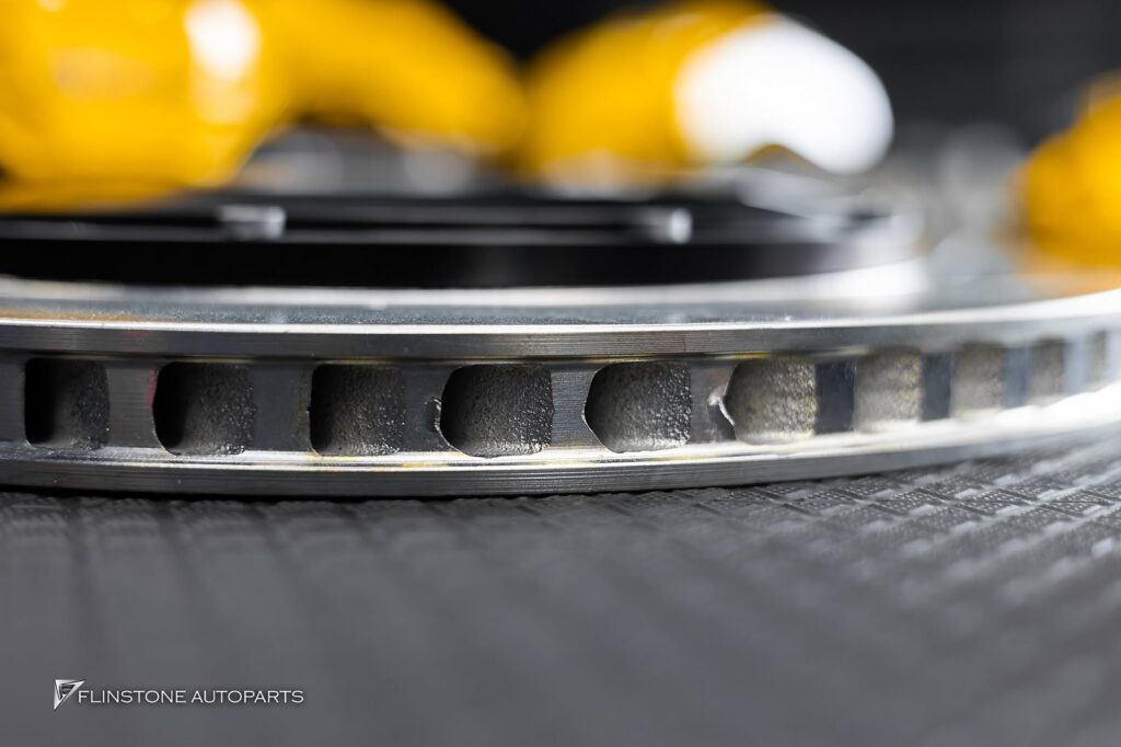 TOYOTA ALPHARD 40 Brake Kit installation Custom BREMBO GT yellow with