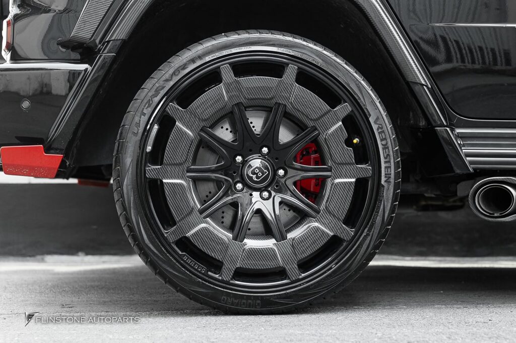 Mercedes-Benz W464 G-Class BRABUS G900 SuperBlack