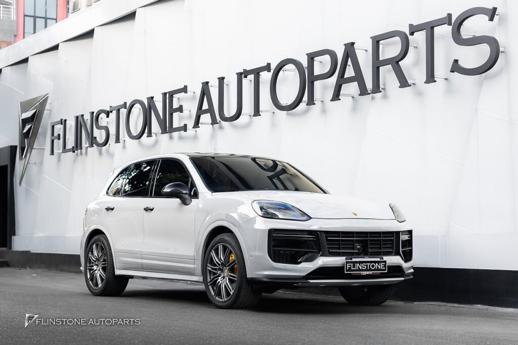 ส่งงานอีกคันสำหรับ PORSCHE Cayenne 958 เปลี่ยนโฉมเป็น TURBO GT L