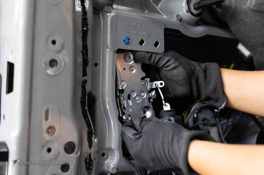 Mercedes-Benz W464 G-Class Softclose Function