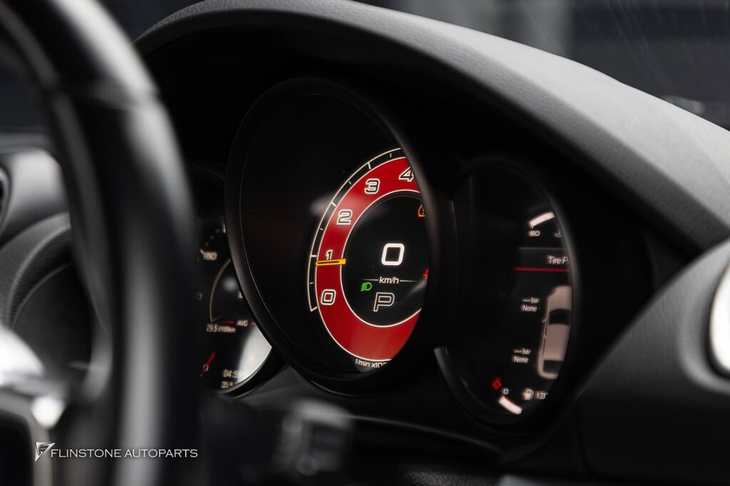 PORSCHE 718 Cayman – Boxster Digital Cluster