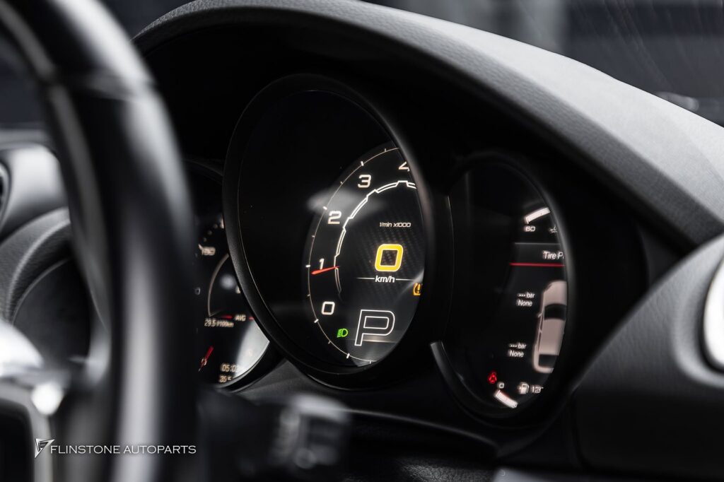 PORSCHE 718 Cayman – Boxster Digital Cluster