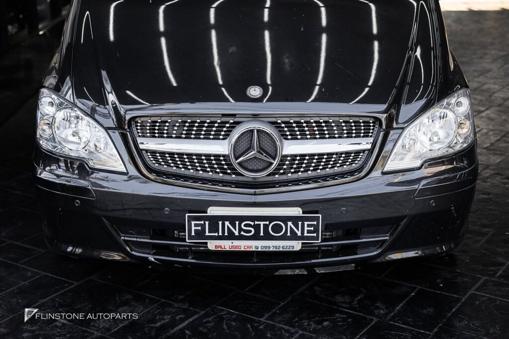 Mercedes-Benz W639 Vito Diamond Front Grille