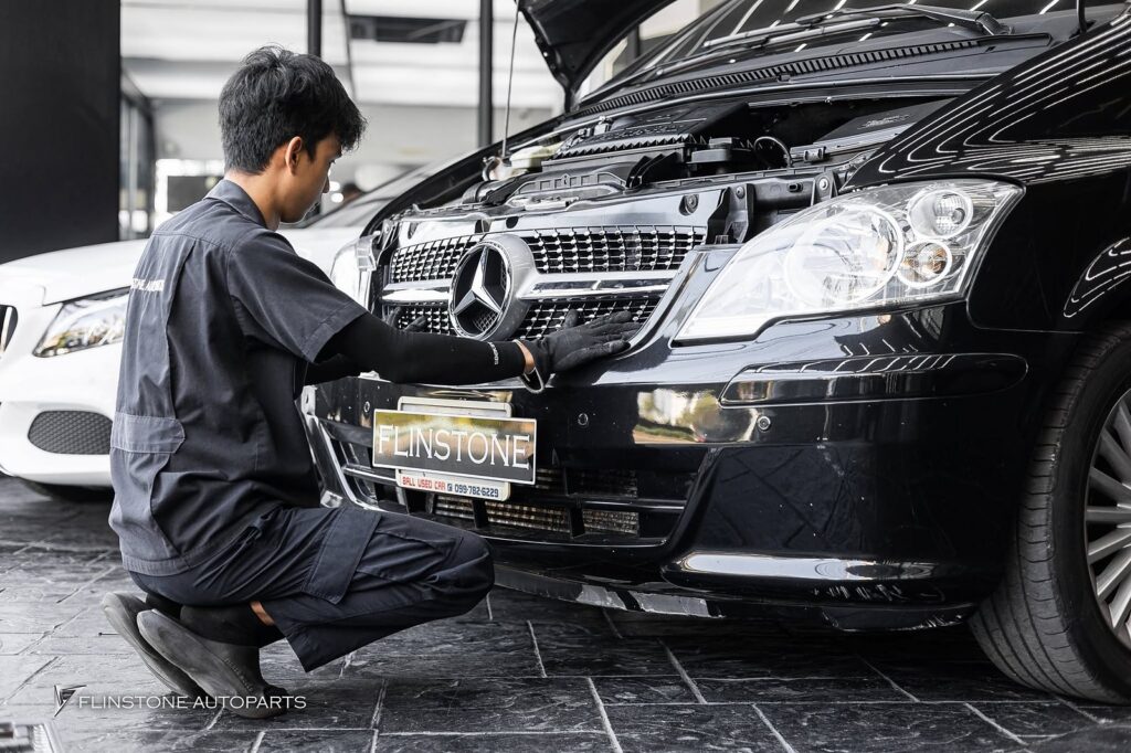 Mercedes-Benz W639 Vito Diamond Front Grille