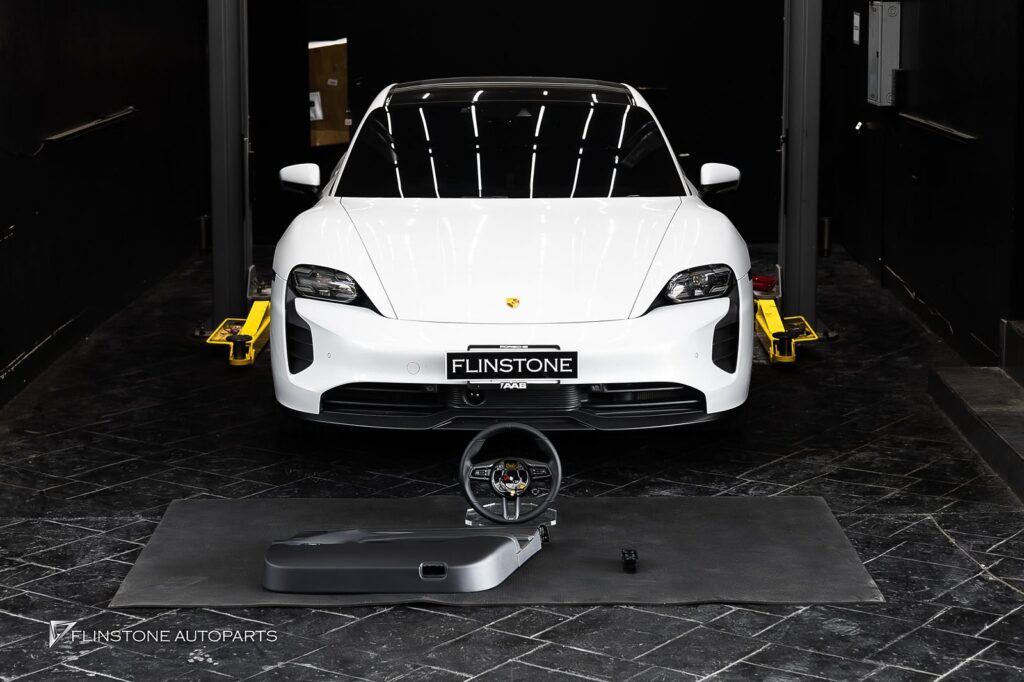 ผลงานติดตั้งชิ้นส่วนแท้จากโรงงานเยอรมัน สำหรับ Porsche Taycan