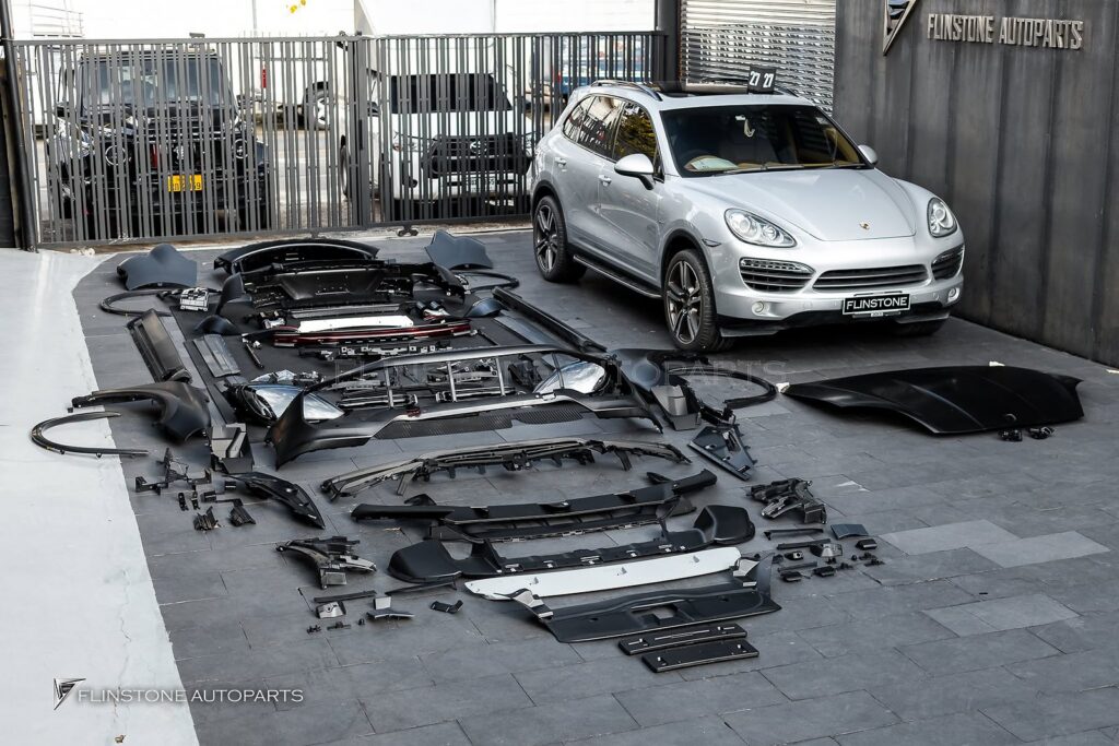 PORSCHE Cayenne 958 TURBO GT Body Kit
