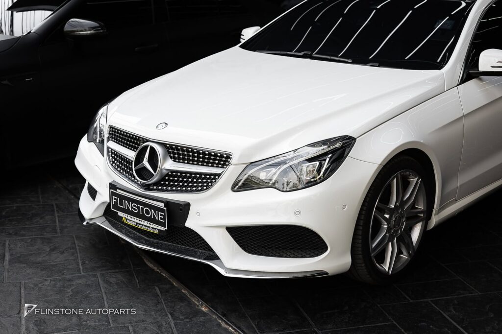 Mercedes-Benz W207 E-Class Coupe Diamond Front Grille