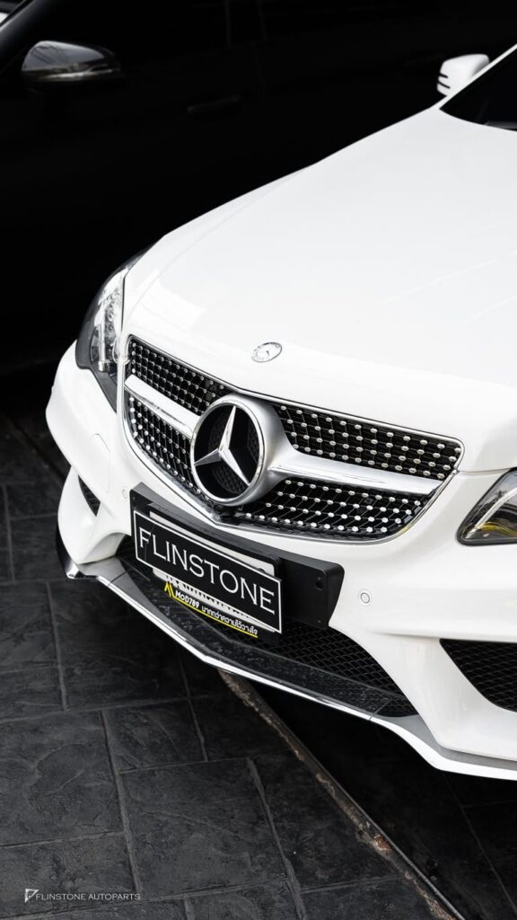 Mercedes-Benz W207 E-Class Coupe Diamond Front Grille