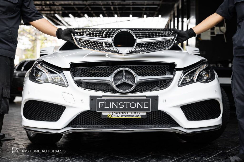 Mercedes-Benz W207 E-Class Coupe Diamond Front Grille
