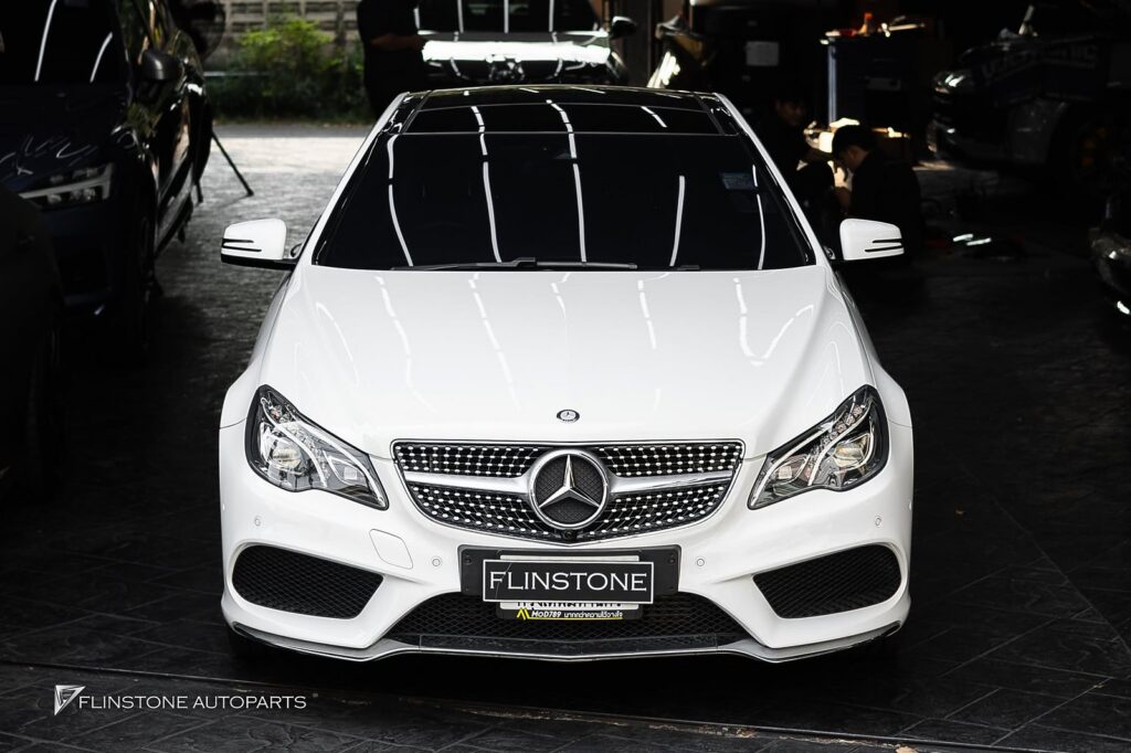 Mercedes-Benz W207 E-Class Coupe Diamond Front Grille