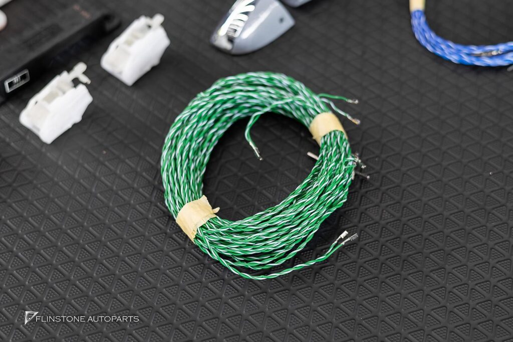 Mercedes-Benz W205 C205 C-Class 2024 ระบบตรงรุ่น: ติดตั้งเข้ากับตำแหน่งเดิมของรถได้เนียนสนิท