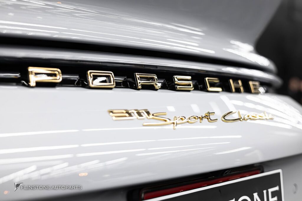 PORSCHE 911 Sport Classic (992) the manual-gearbox performance model built in only 1