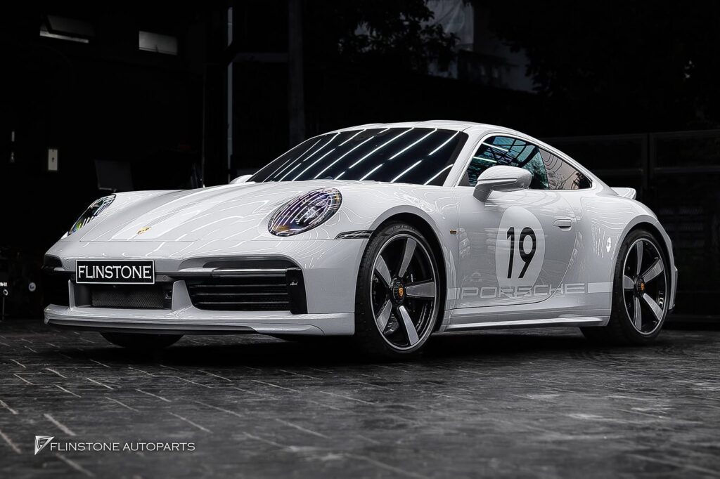 PORSCHE 911 Sport Classic (992) the manual-gearbox performance model built in only 1