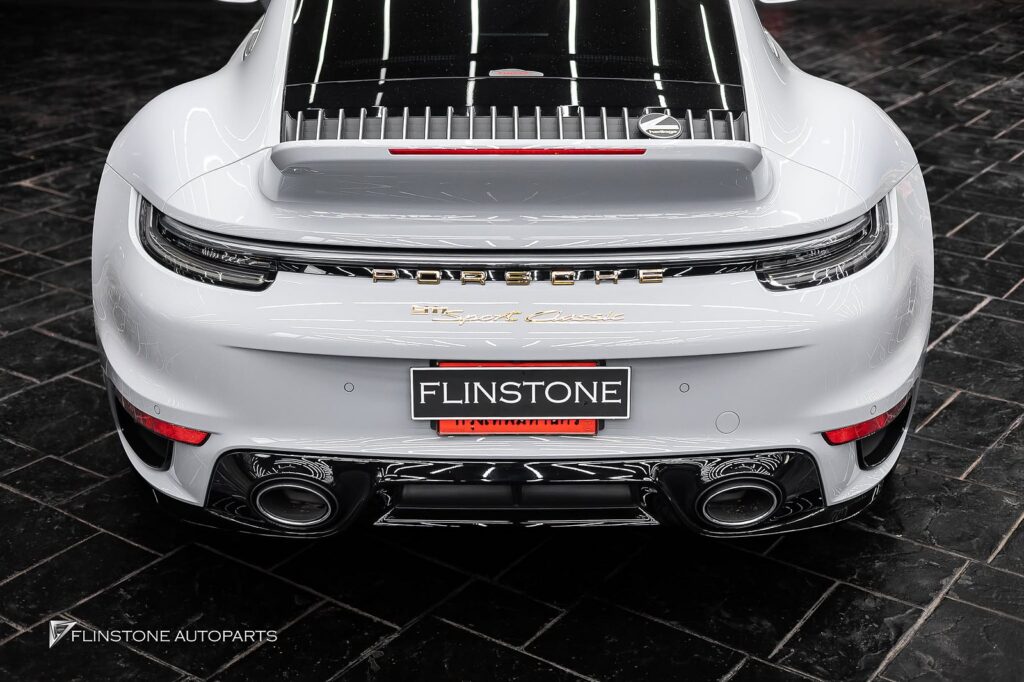 PORSCHE 911 Sport Classic (992) the manual-gearbox performance model built in only 1