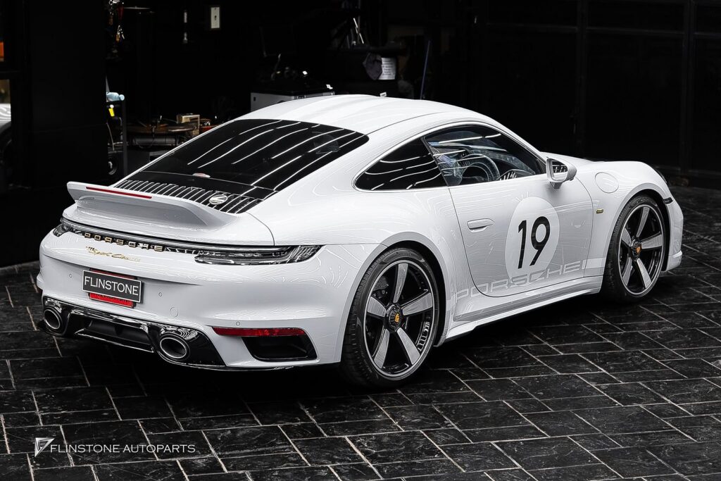 PORSCHE 911 Sport Classic (992) the manual-gearbox performance model built in only 1