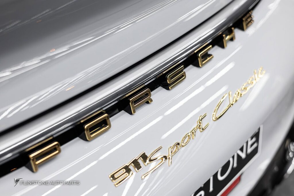 PORSCHE 911 Sport Classic (992) the manual-gearbox performance model built in only 1