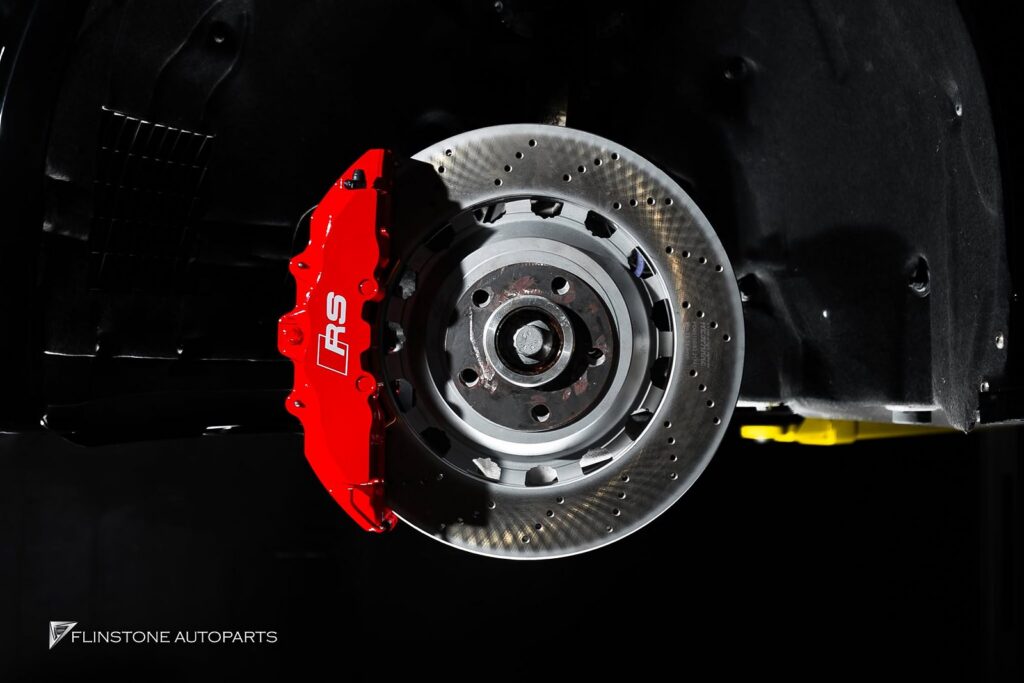 AUDI TT 2024+ ระยะเบรคสั้นลงอย่างเห็นได้ชัด: ด้วยจำนวนพอร์ตที่มากขึ้นและขนาดจา