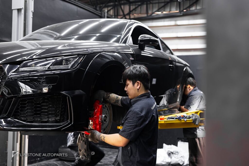 AUDI TT 2024+ ระยะเบรคสั้นลงอย่างเห็นได้ชัด: ด้วยจำนวนพอร์ตที่มากขึ้นและขนาดจา