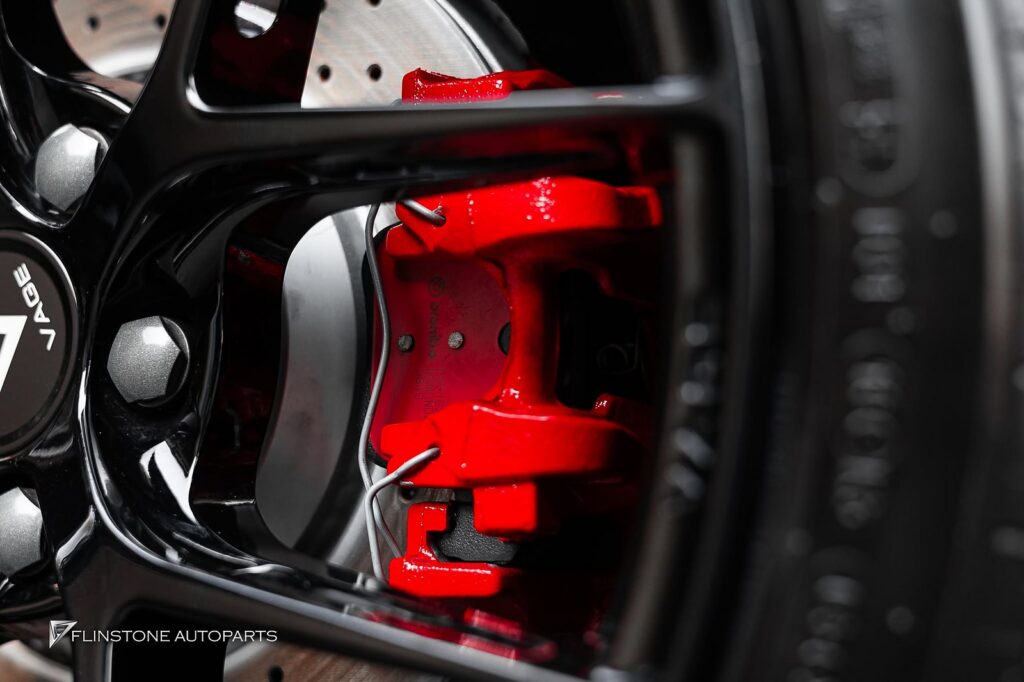 AUDI TT 2024+ ระยะเบรคสั้นลงอย่างเห็นได้ชัด: ด้วยจำนวนพอร์ตที่มากขึ้นและขนาดจา